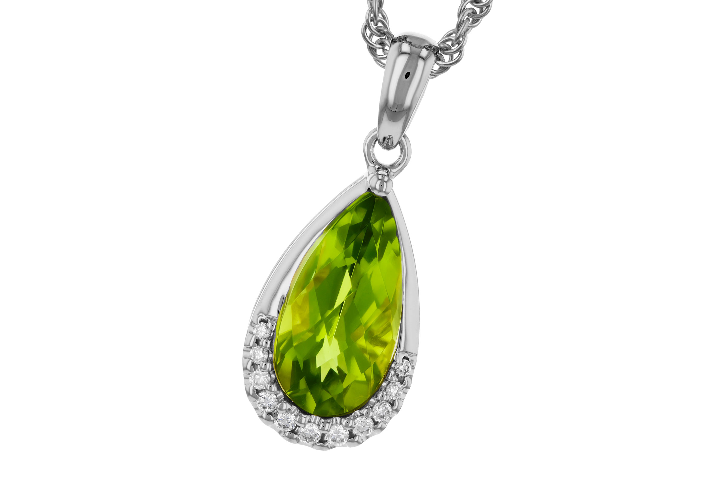 D330-11375: NECK 1.94 PERIDOT 2.00 TGW (12x6MM PS)