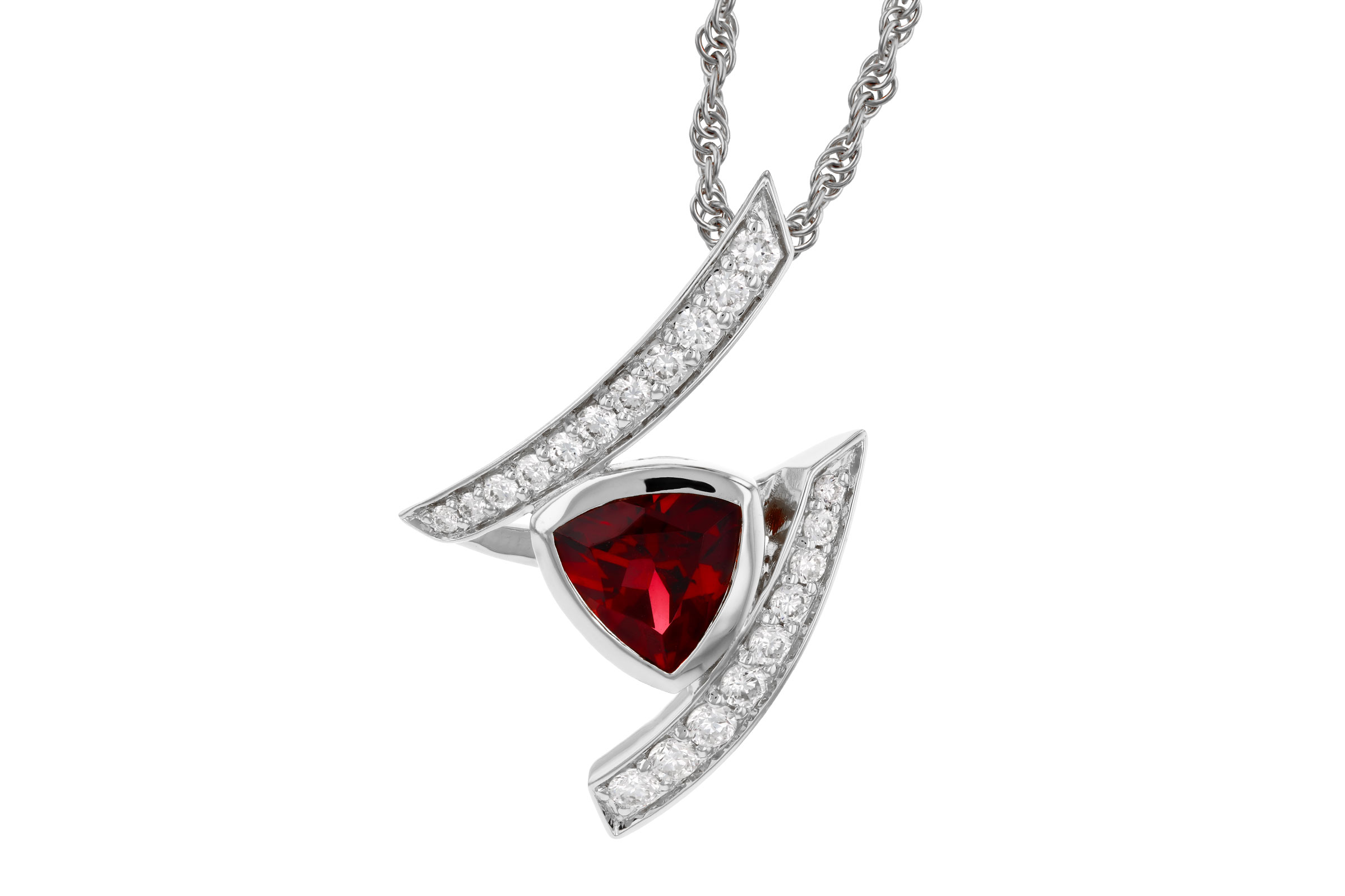 E330-12320: NECKLACE .84 GARNET 1.03 TGW (6MM GAR)